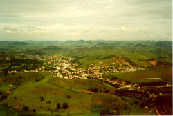 Commons Wikimedia: Relieve general del estado de Minas Gerais (Brasil).