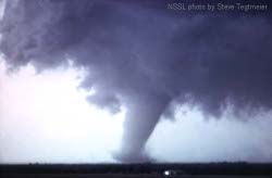 Commons Wikimedia: Tornado en Oklahoma (EE UU)